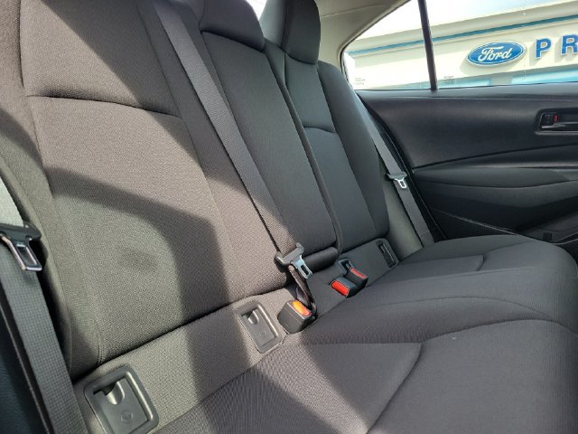 Used 2025 Toyota Corolla LE FWD image 17