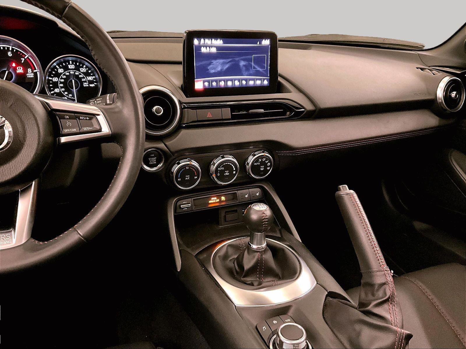 Used 2018 MAZDA MX-5 Miata RF Grand Touring RWD image 6