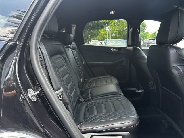 Certified 2023 Ford Escape ST-Line Elite w/ Premium Technology Package AWD/4WD image 38