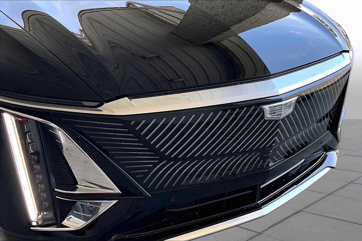 Used 2025 Cadillac Lyriq Luxury RWD image 30