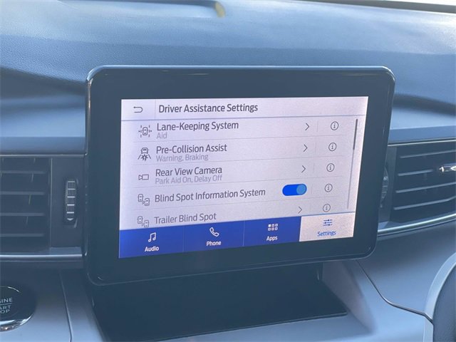 Certified 2022 Ford Explorer XLT w/ Equipment Group 202A image 15