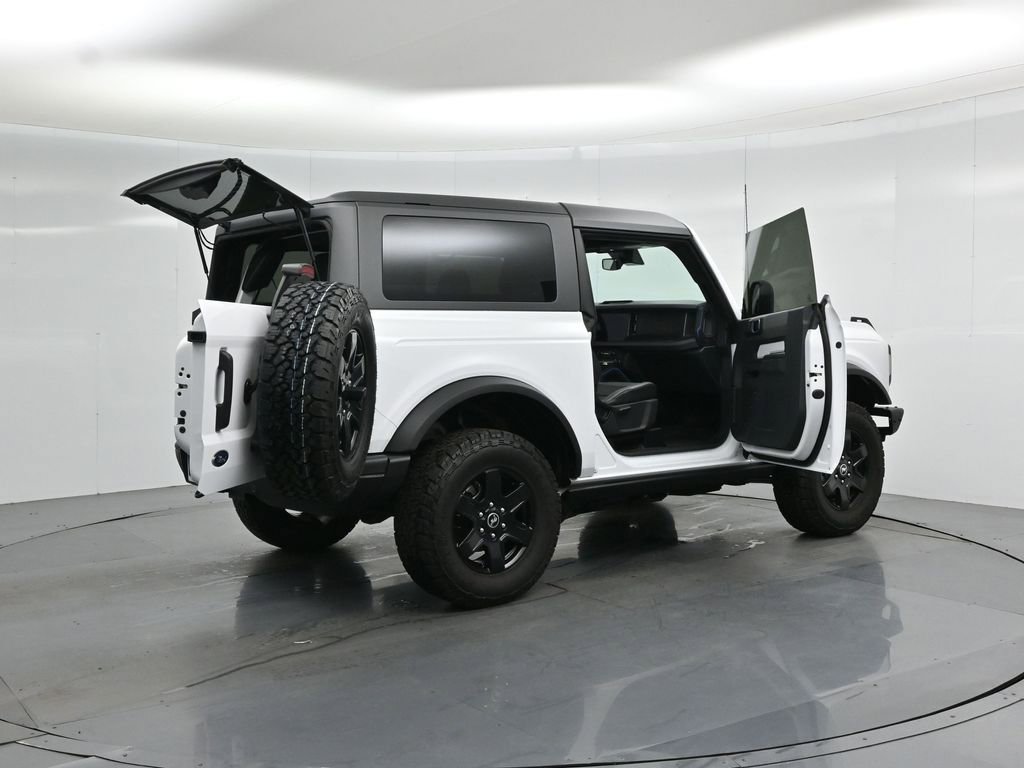 Certified 2024 Ford Bronco Black Diamond AWD/4WD image 5