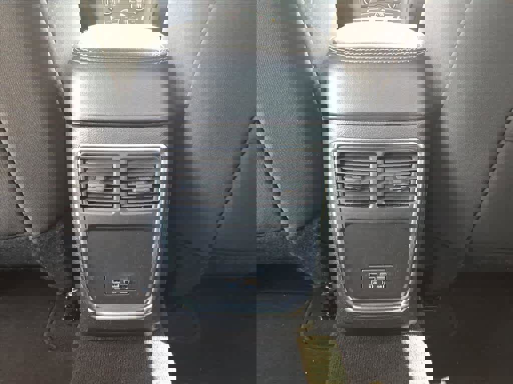 Used 2023 Dodge Charger SXT image 17