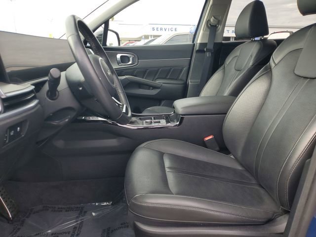 Used 2024 Kia Sorento SX image 16