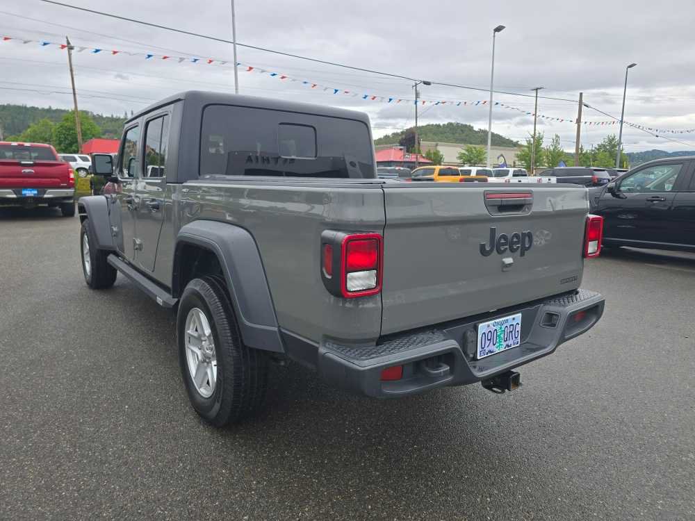 Used 2020 Jeep Gladiator Sport w/ Quick Order Package 24S AWD/4WD image 9