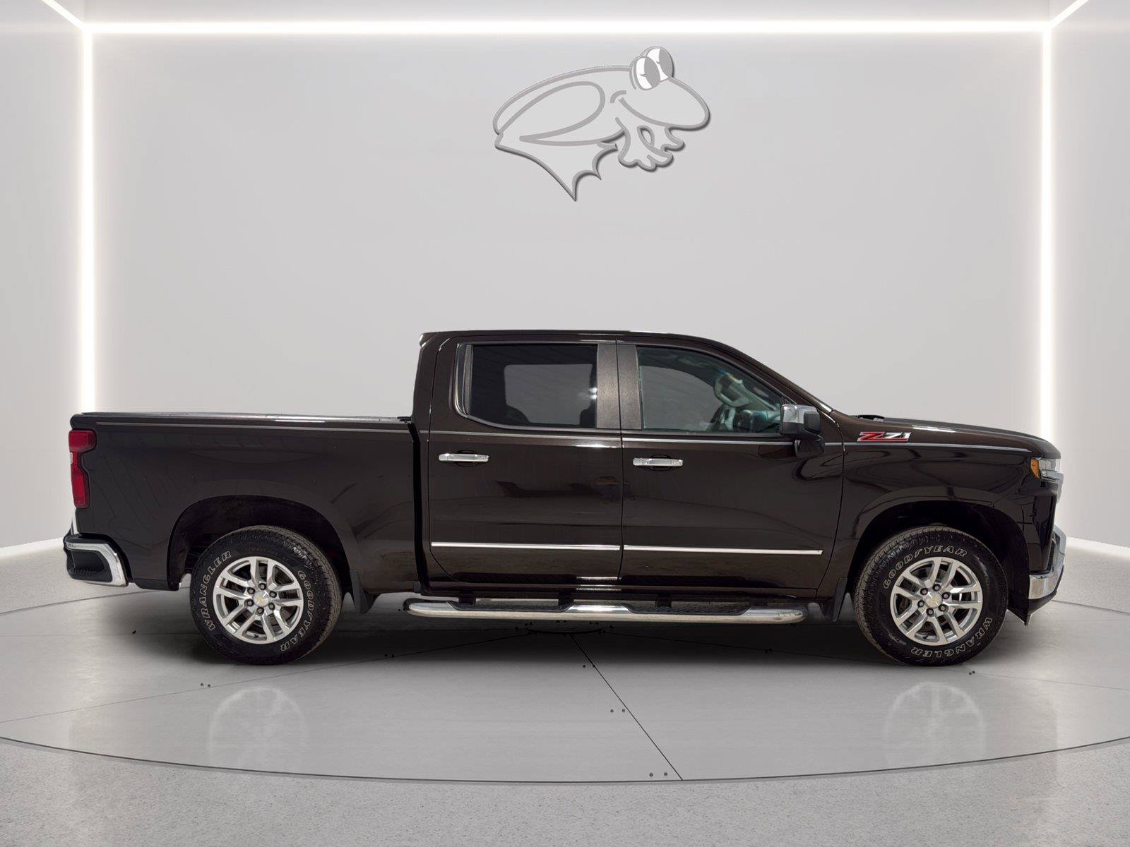 Used 2019 Chevrolet Silverado 1500 LT w/ All-Star Edition AWD/4WD image 6