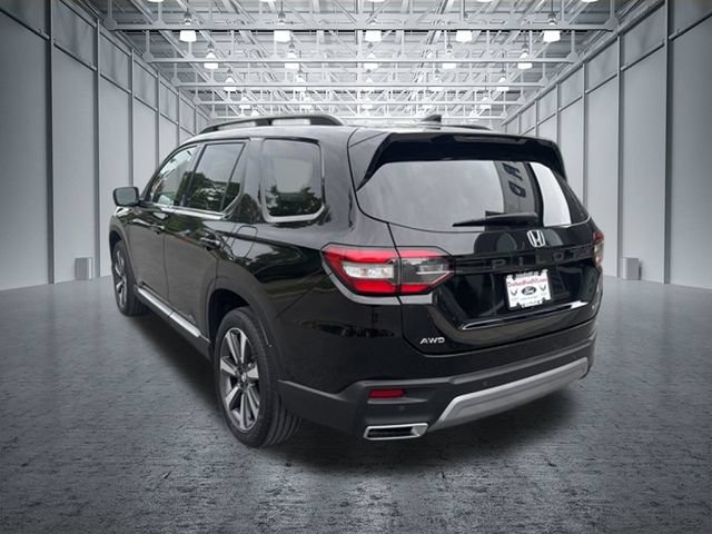 Used 2023 Honda Pilot Touring image 10