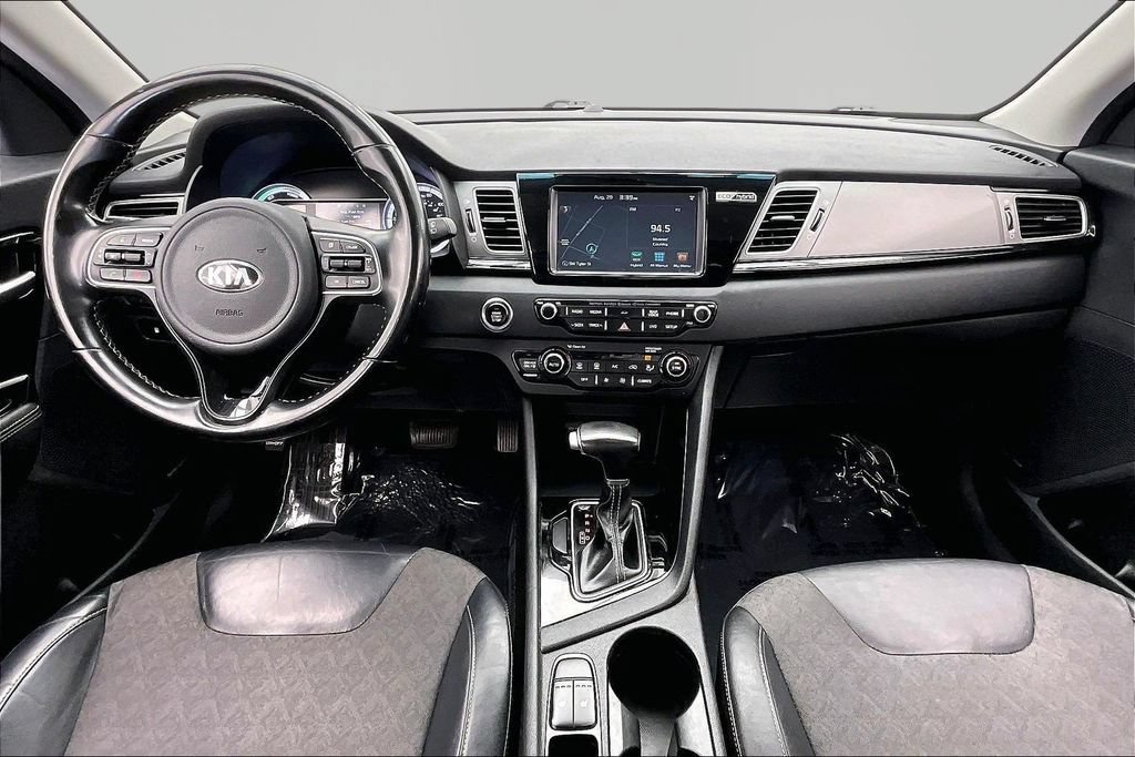 Used 2017 Kia Niro FWD image 16