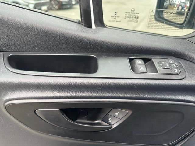Used 2022 Mercedes-Benz Sprinter 2500 image 11
