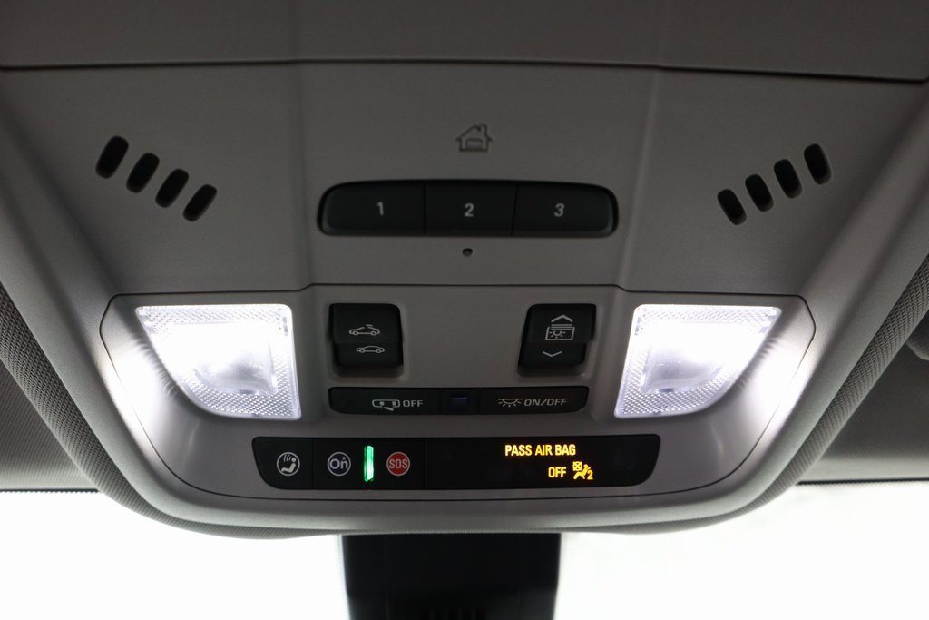 Used 2022 GMC Terrain SLT w/ Infotainment Package II image 35