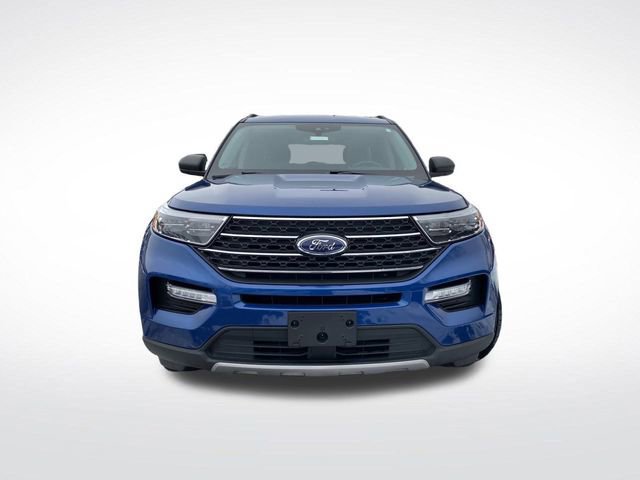 Certified 2023 Ford Explorer XLT w/ Equipment Group 202A image 7