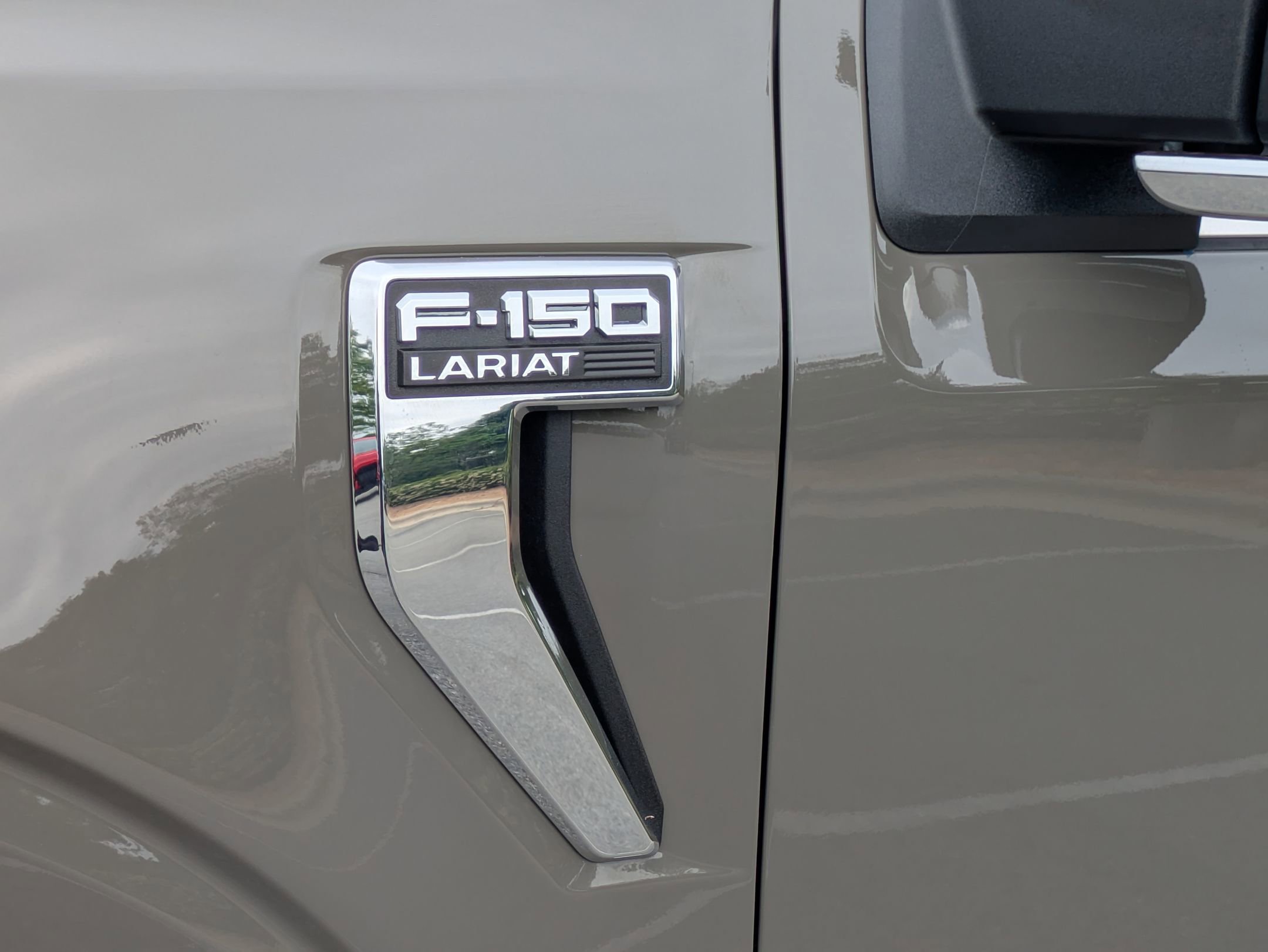 Certified 2025 Ford F150 Lariat w/ Equipment Group 502A High AWD/4WD image 12