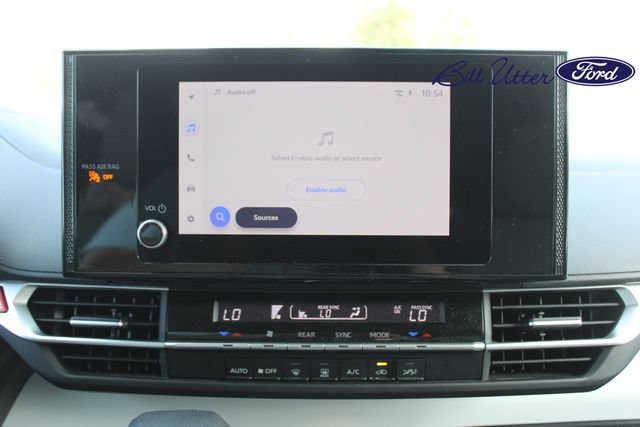Used 2025 Toyota Sienna LE FWD image 18