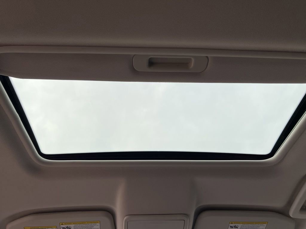 Certified 2022 Ford EcoSport SE w/ SE Appearance Package image 31