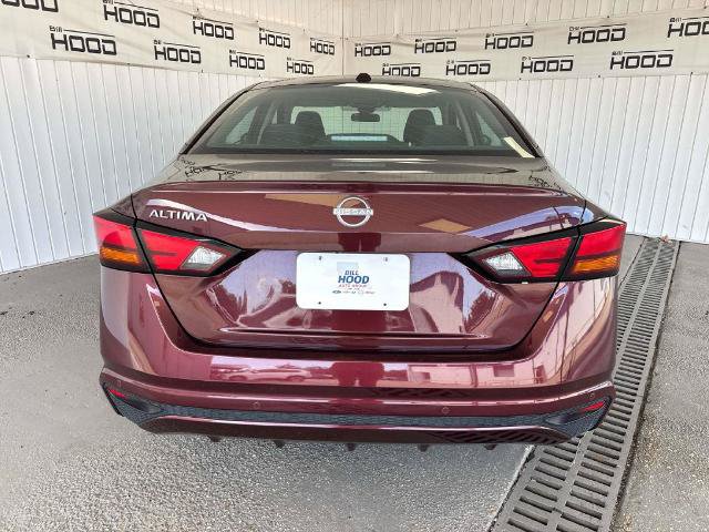 Used 2025 Nissan Altima 2.5 SV FWD image 8