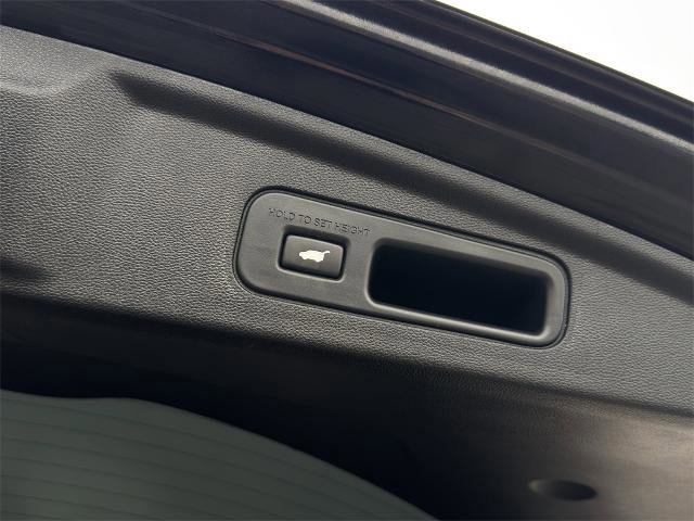 Used 2023 Acura MDX Type S image 10