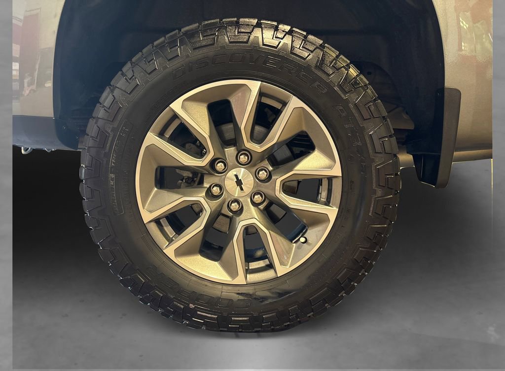 Used 2019 Chevrolet Silverado 1500 RST AWD/4WD image 19