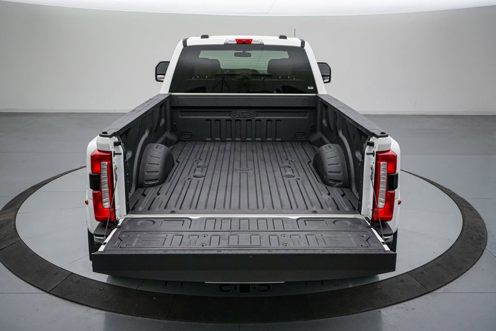Certified 2026 Ford F350 Lariat image 6