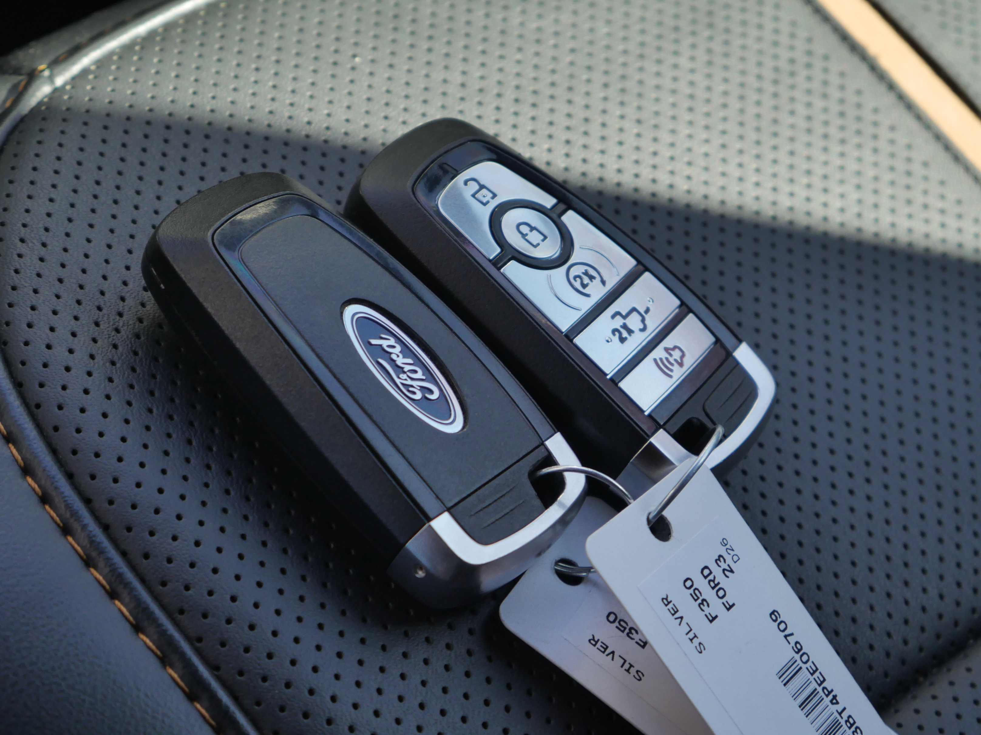 Certified 2023 Ford F350 Platinum image 41