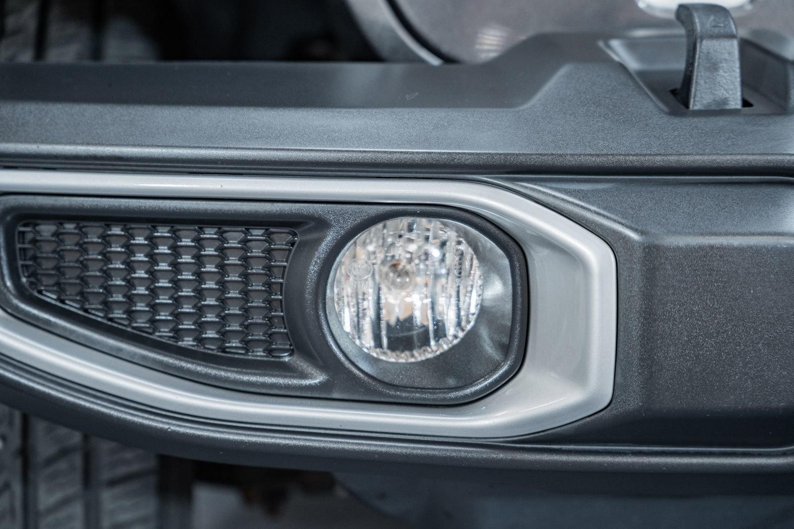 Used 2018 Jeep Wrangler Unlimited Sahara image 10