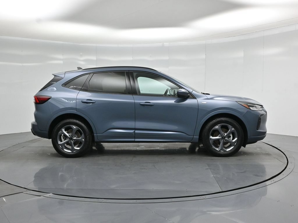 Certified 2023 Ford Escape ST-Line Select w/ Tech Pack #2 AWD/4WD image 28