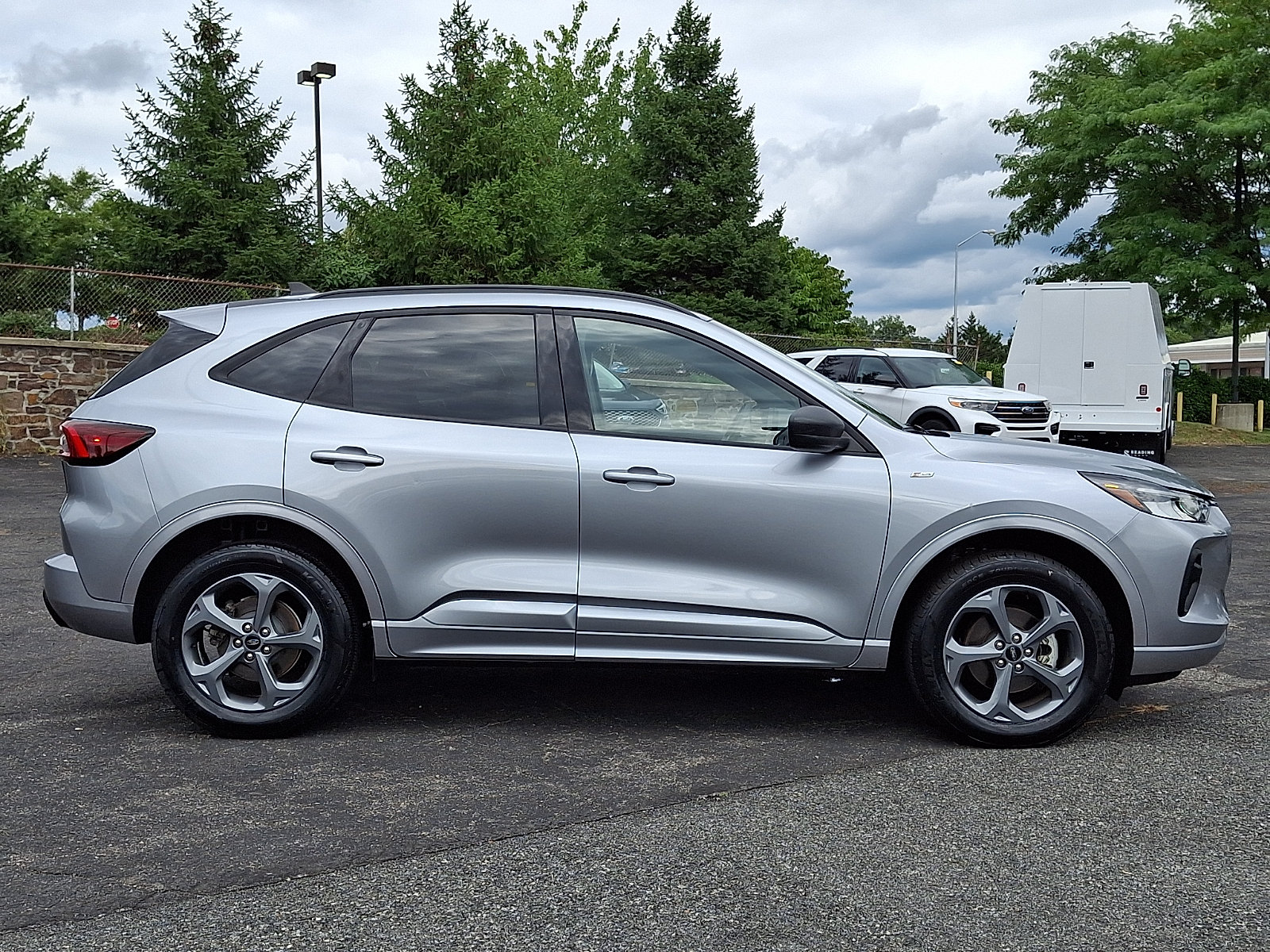 Certified 2024 Ford Escape ST-Line AWD/4WD image 7