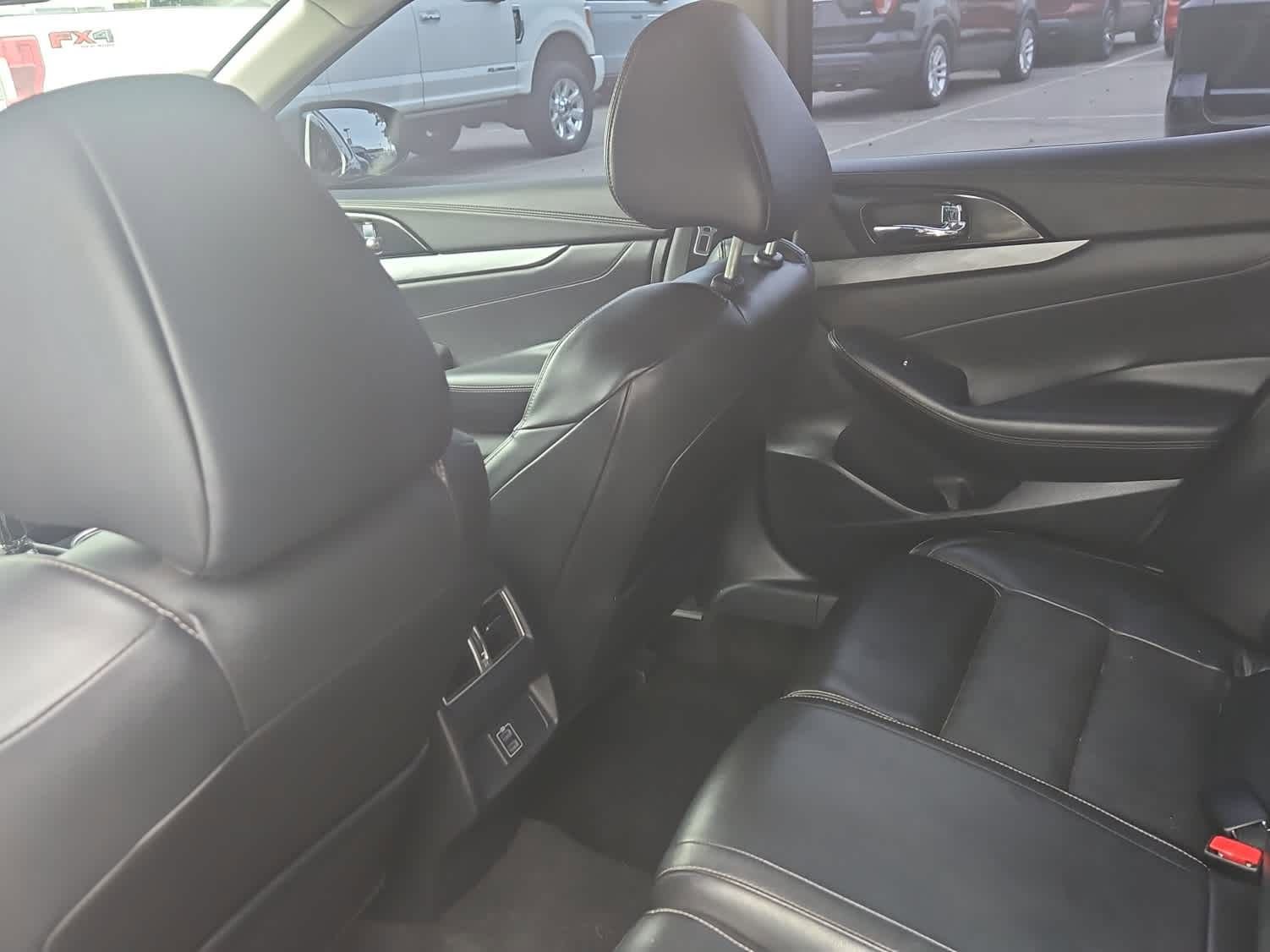 Used 2018 Nissan Maxima 3.5 SL FWD image 11