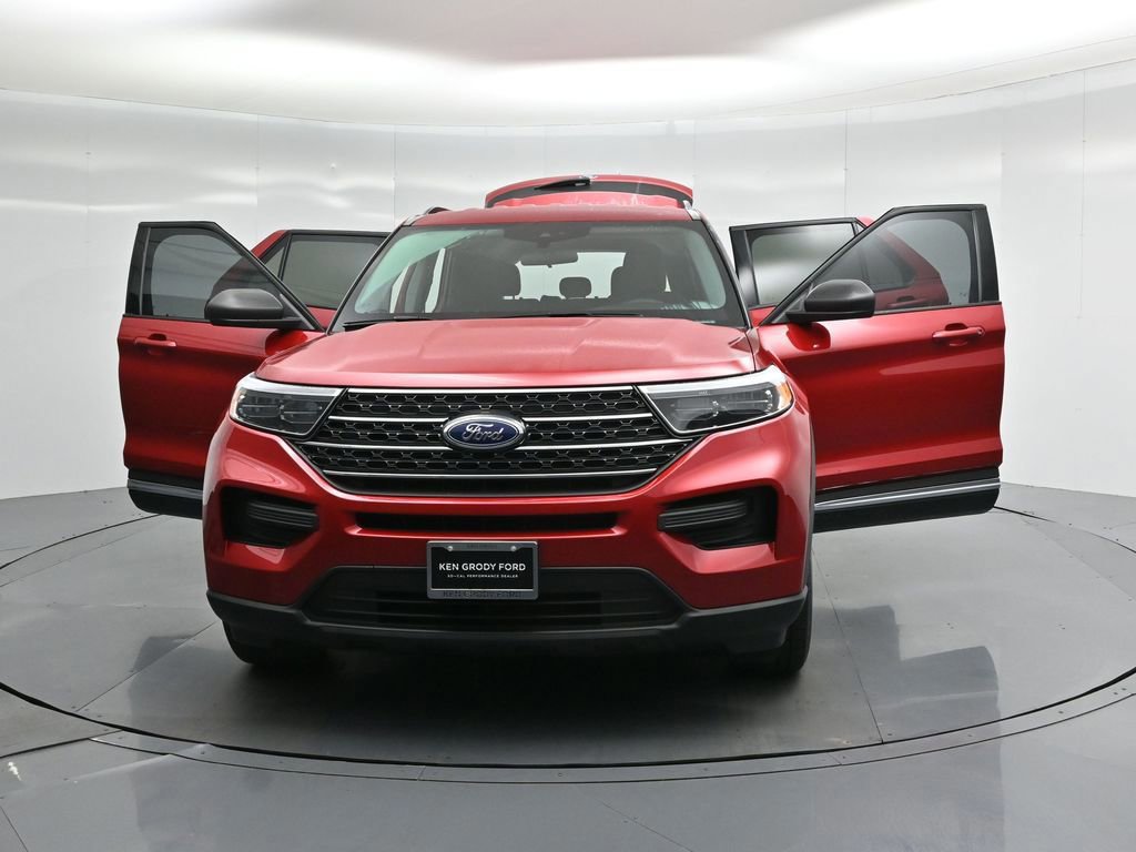 Certified 2024 Ford Explorer XLT image 55