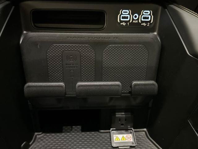 Used 2024 RAM 3500 Limited w/ Safety Group AWD/4WD image 32