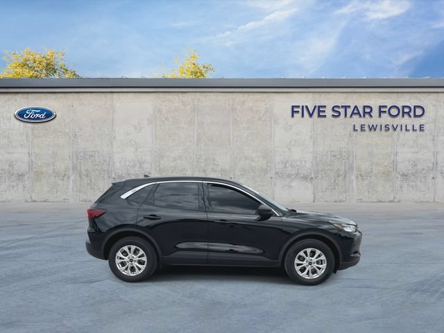 Certified 2024 Ford Escape Active AWD/4WD image 9