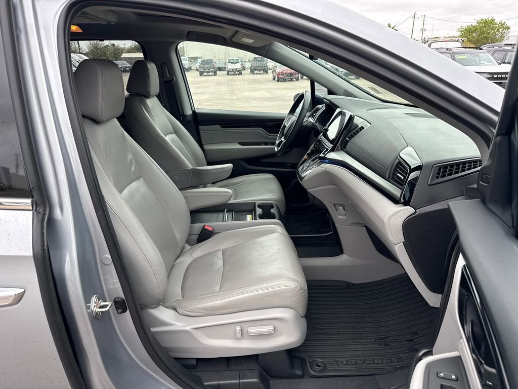 Used 2018 Honda Odyssey Elite image 26