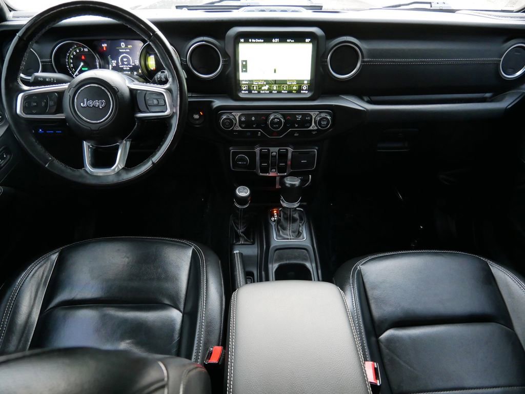 Used 2022 Jeep Wrangler Unlimited Sahara w/ Cold Weather Group image 13