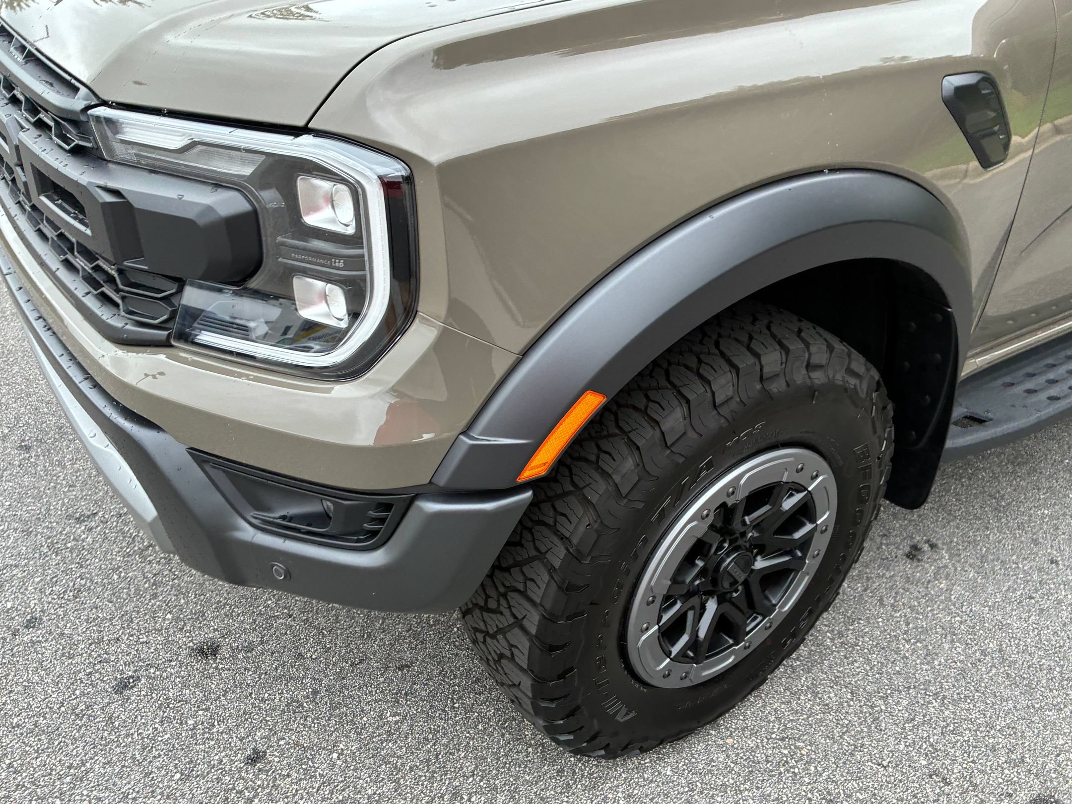 Certified 2025 Ford Ranger Raptor AWD/4WD image 10