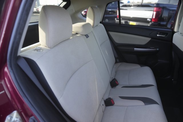 Used 2017 Subaru Crosstrek 2.0i Premium w/ Popular Package #2 image 16