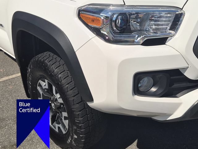 Used 2022 Toyota Tacoma TRD Off-Road AWD/4WD image 9
