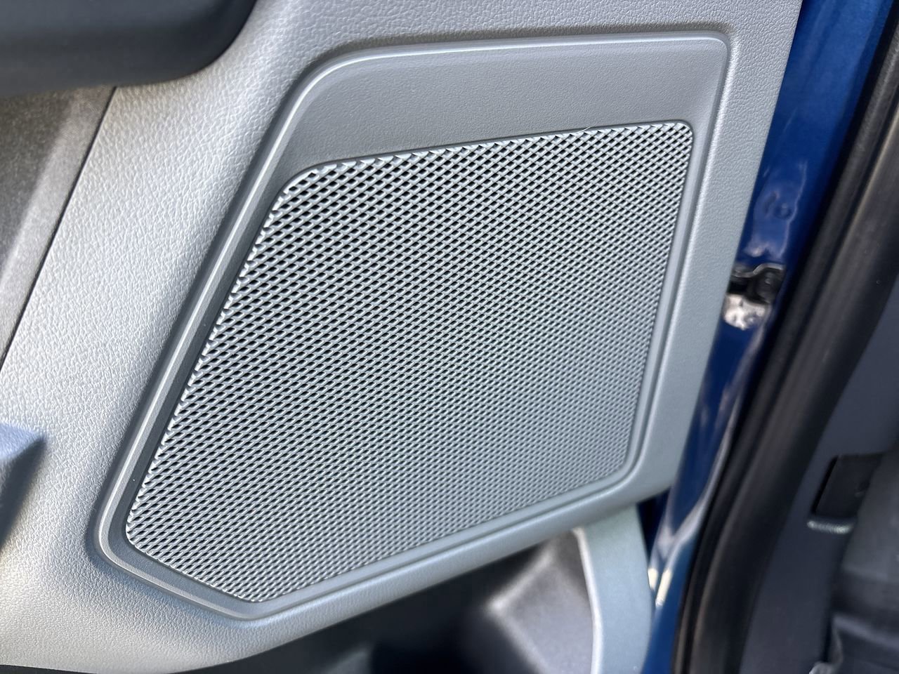 Certified 2022 Ford F150 XLT w/ Equipment Group 302A High image 24