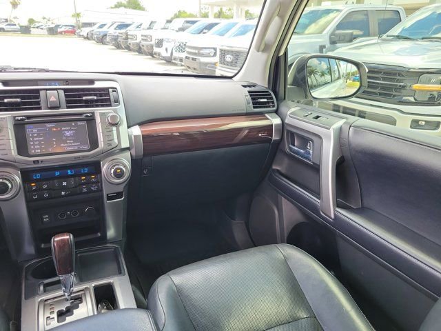 Used 2018 Toyota 4Runner Limited RWD image 21