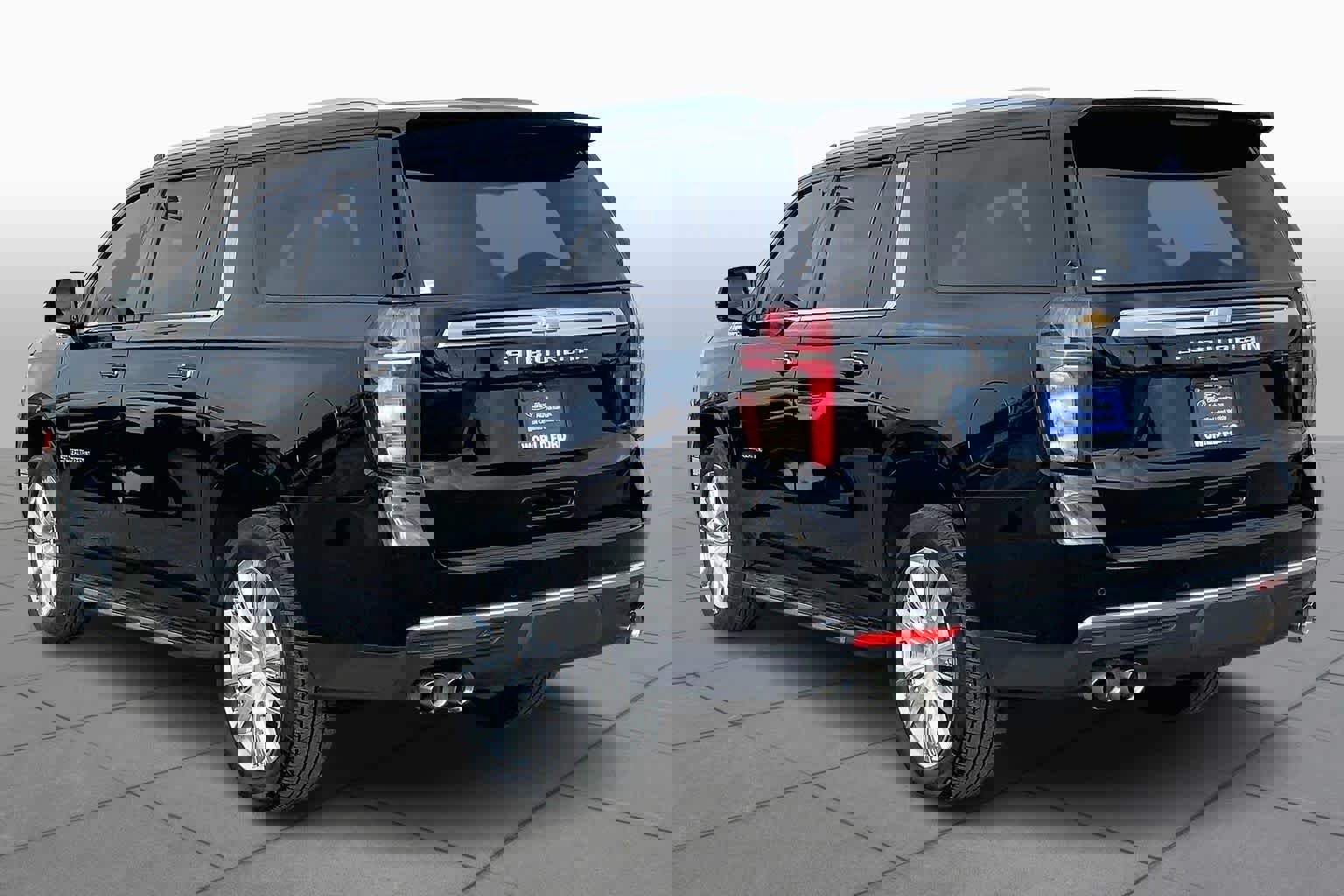 Used 2021 Chevrolet Suburban High Country image 4