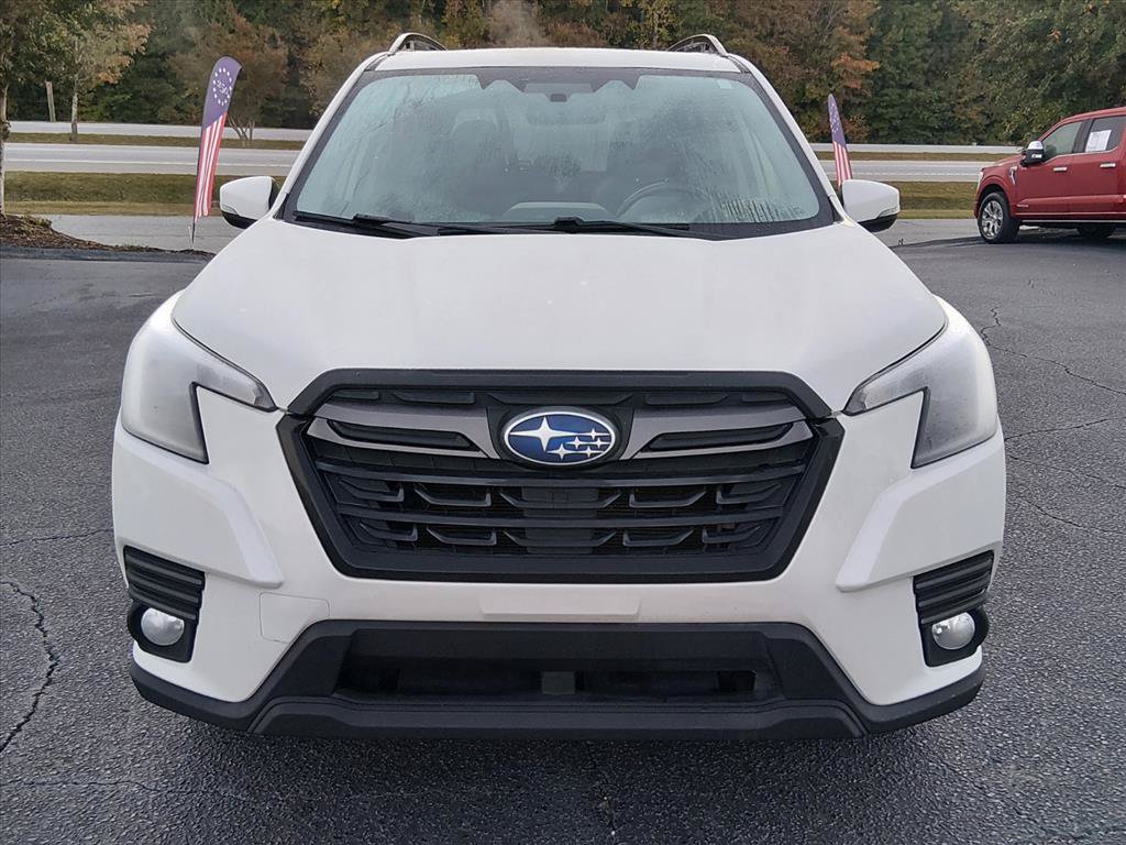 Used 2023 Subaru Forester Limited AWD/4WD image 9