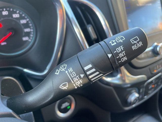 Used 2023 Chevrolet Equinox LT FWD image 21