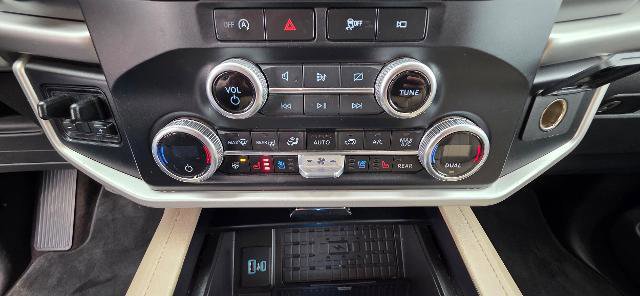 Certified 2023 Ford Expedition XLT image 14