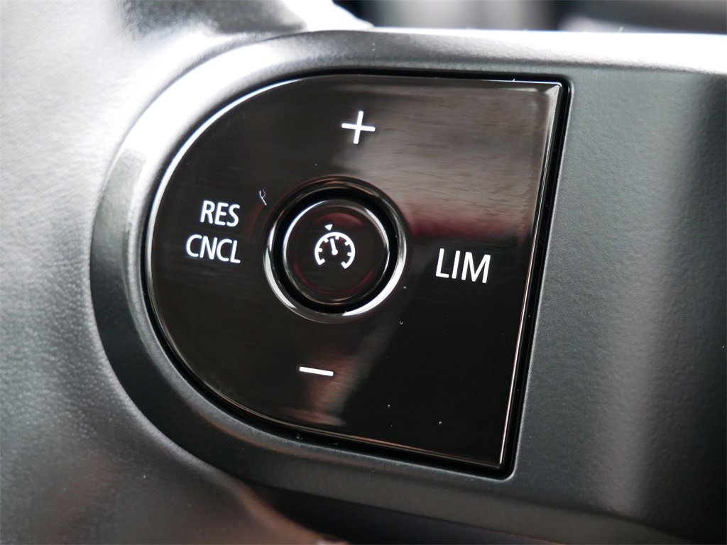 Used 2024 MINI Cooper SE image 27