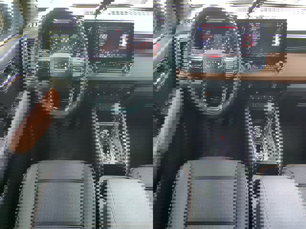 Used 2024 GMC Canyon AT4 w/ AT4 Premium Package image 14