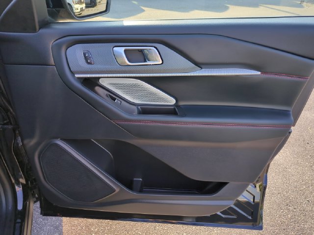 Certified 2025 Ford Explorer ST w/ Sun And Sound Package AWD/4WD image 35