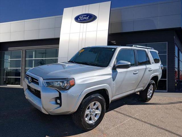 Used 2022 Toyota 4Runner SR5 image 3
