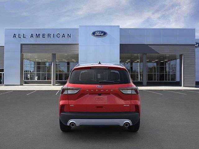 Certified 2022 Ford Escape SE w/ Convenience Package AWD/4WD image 5