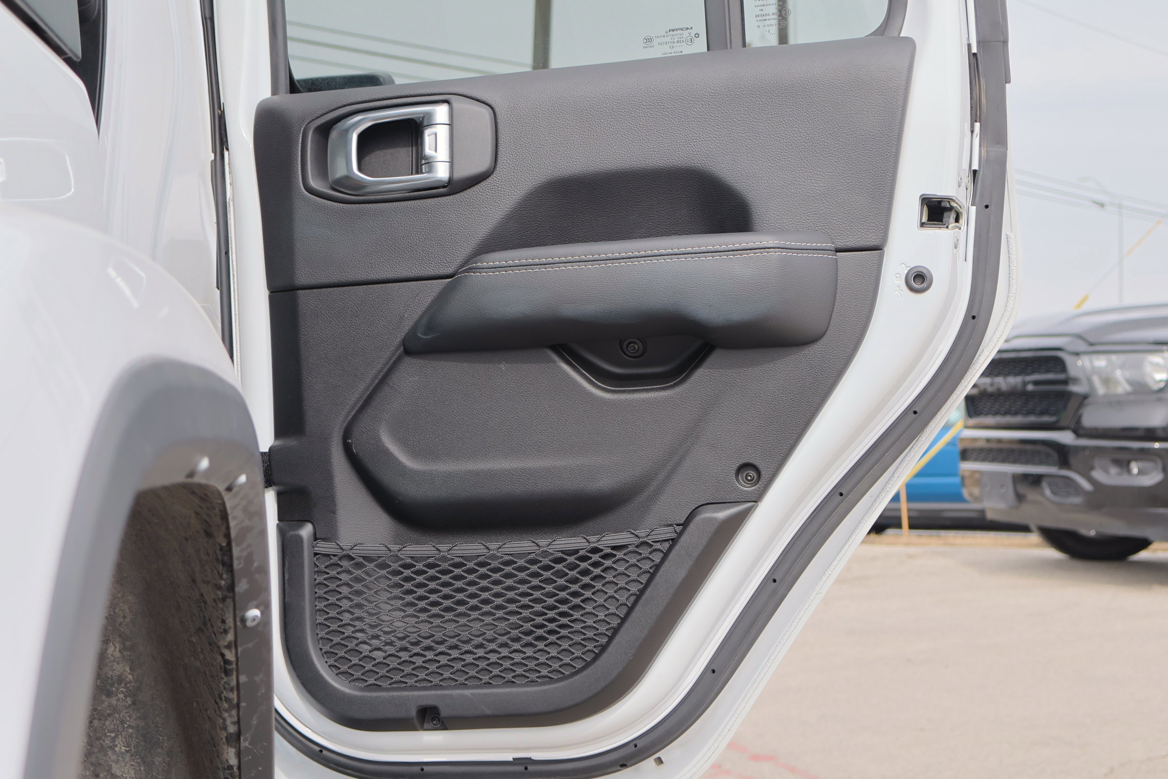 Used 2023 Jeep Wrangler Sahara w/ LED Lighting Group image 31