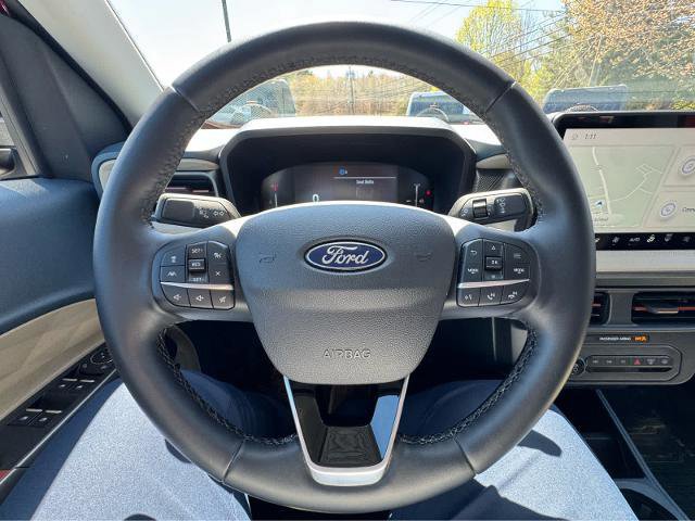 Certified 2025 Ford Maverick Lariat AWD/4WD image 17