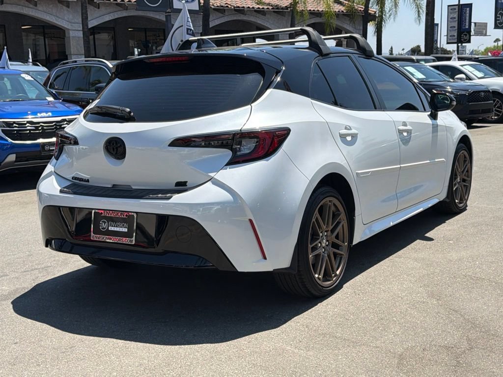Used 2025 Toyota Corolla Hatchback w/ SE Package FWD image 12