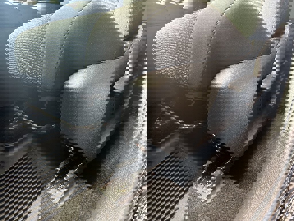 Used 2025 Toyota RAV4 LE image 18